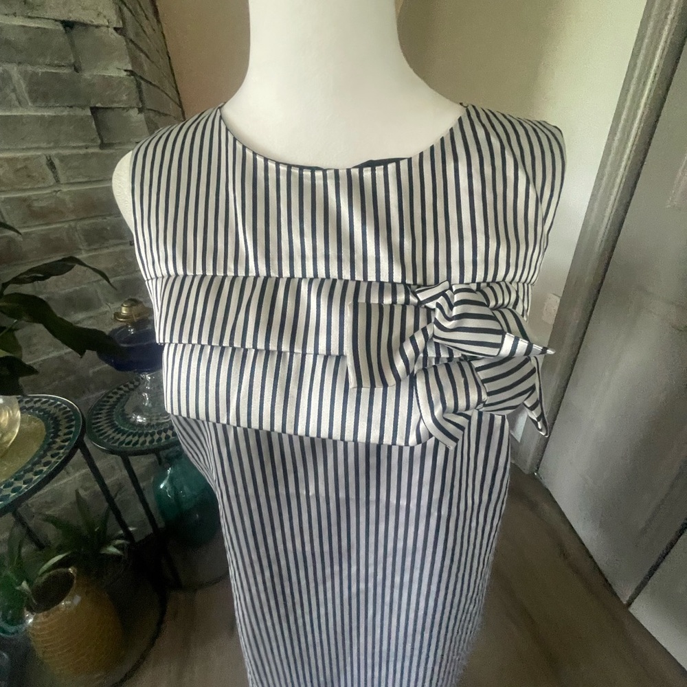 Banana Republic Gray Ruffled Sheath Dress - Picture 6 of 8